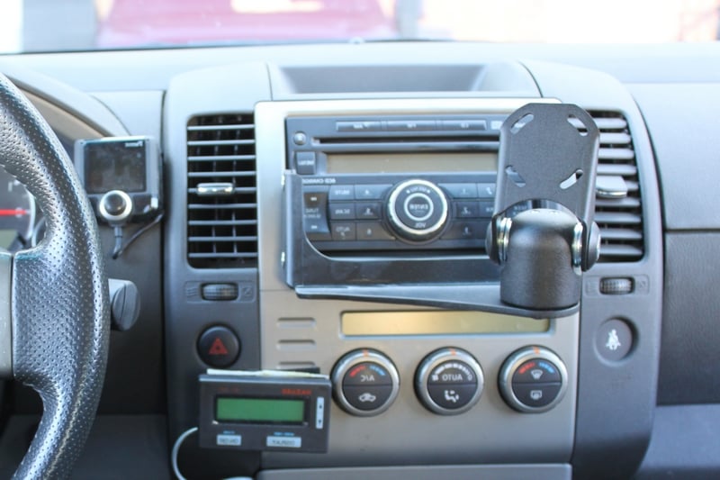 InDash Mount for Nissan Pathfinder (2005-14)