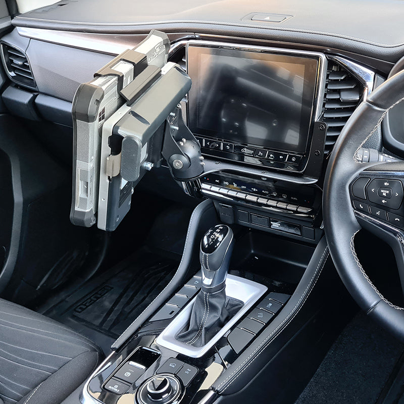 InDash Mount for Isuzu MUX (2021+)
