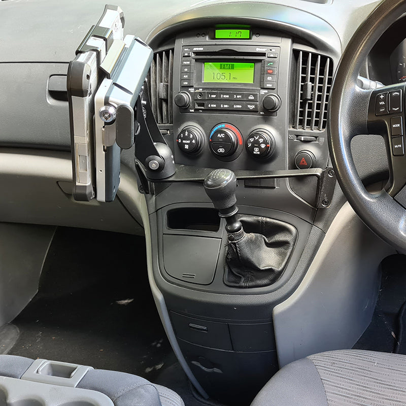 InDash Mount for Hyundai iLoad (2007-15)