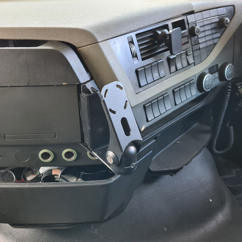 InDash Mount for Volvo FH-SLP (2013-19)