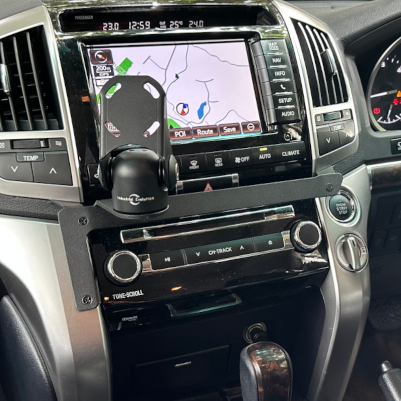 InDash Mount for Toyota LandCruiser 200 (2008-15) Sahara, VX