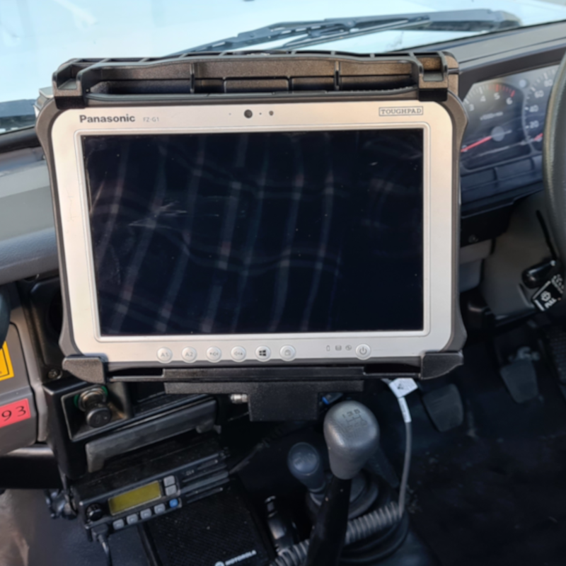 InDash Mount for Toyota LandCruiser 79 (2009-2016)