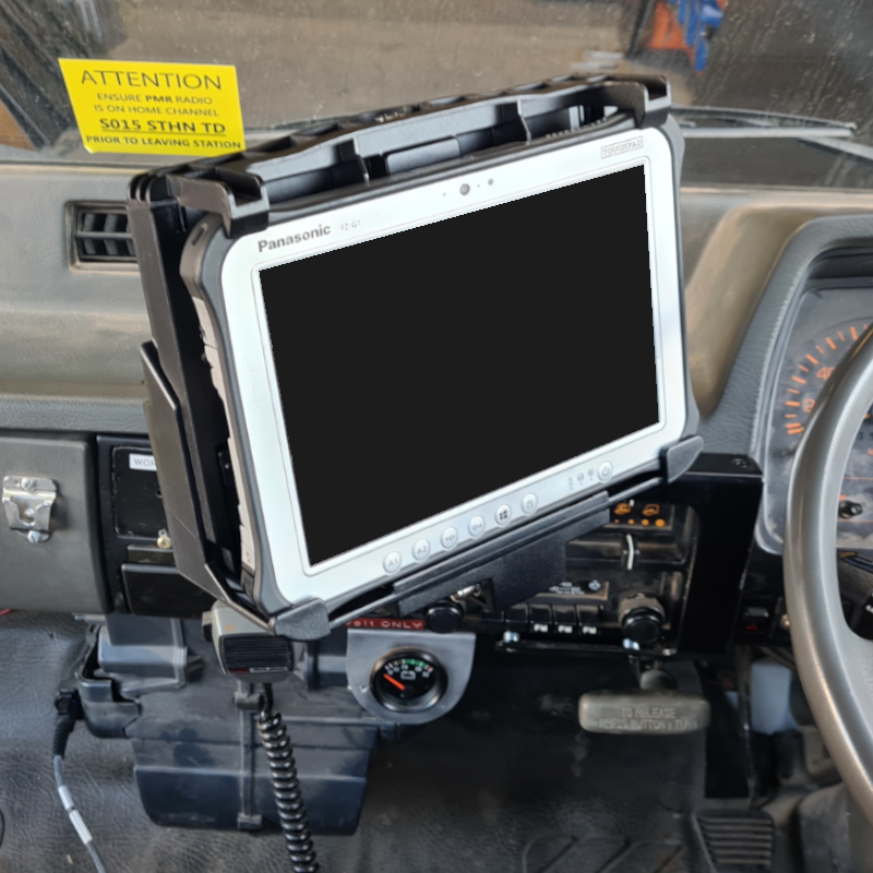 InDash Mount for Mitsubishi Canter (1986-1995)