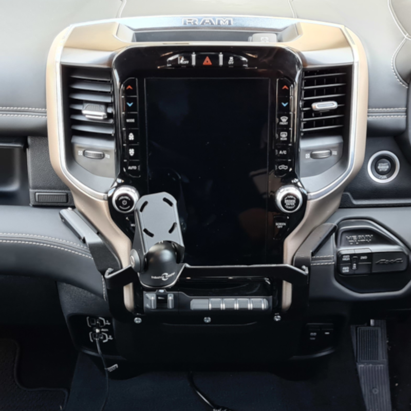 InDash Mount for RAM 2500 (2023+)