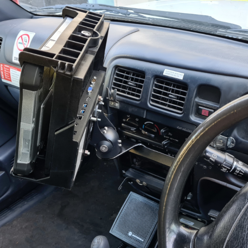 InDash Mount for Toyota Hilux (1997-04)