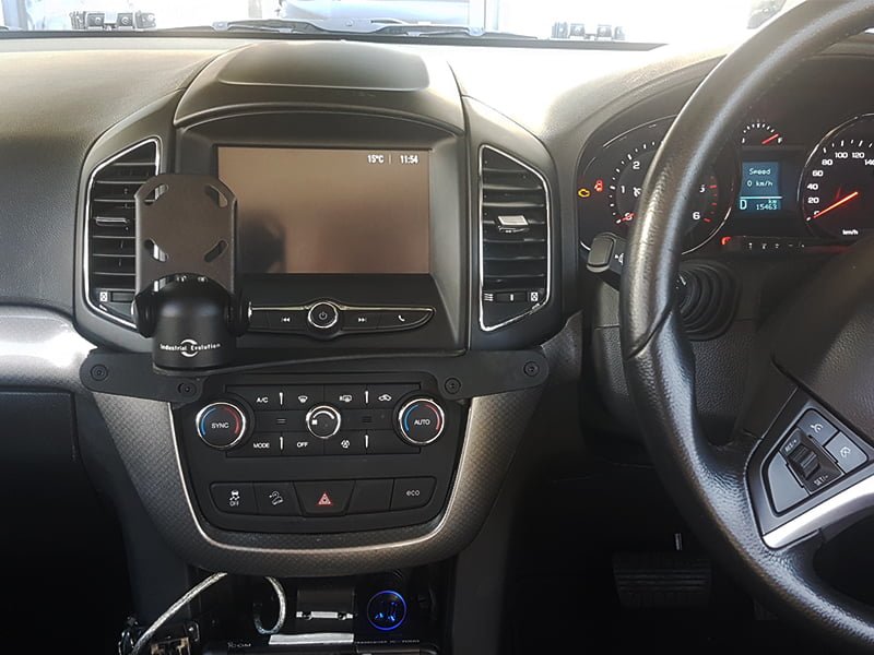 InDash Mount for Holden Captiva (2016+)