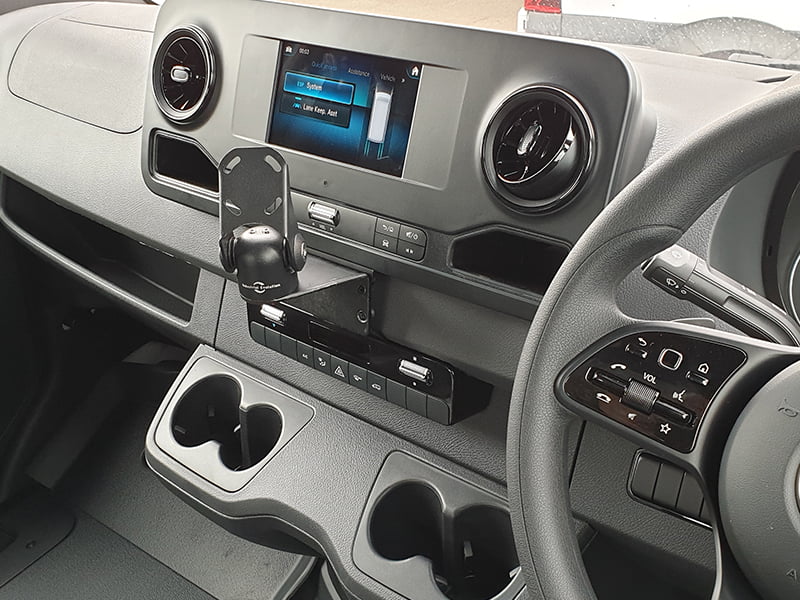 InDash Mount for Mercedes-Benz Sprinter (2018+)