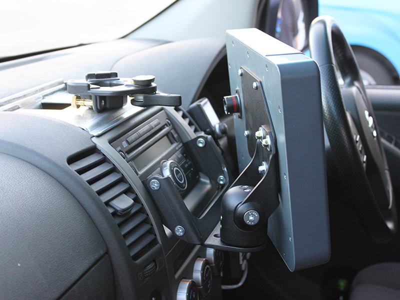 InDash Mount for Nissan Pathfinder (2005-14)