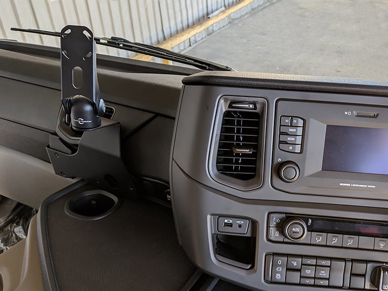 InDash Mount for Scania P280-P410 CP28L (2018+)