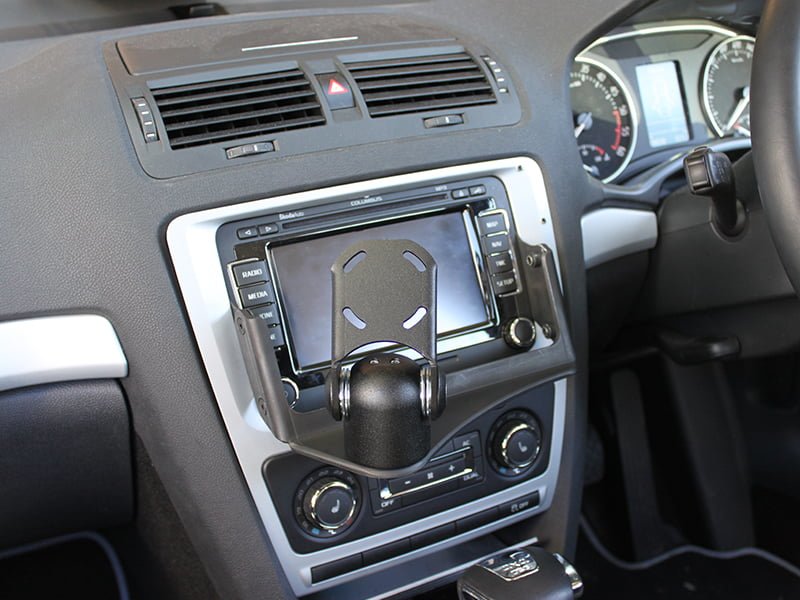 InDash Mount for Skoda Octavia Mk2 (1Z) (2004-13)