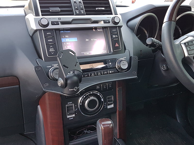 InDash Mount for Toyota Prado / Kakadu (2010-2017)