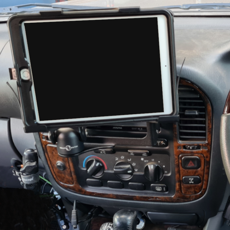 InDash Mount for Toyota LandCruiser 100/105 (1998-03)