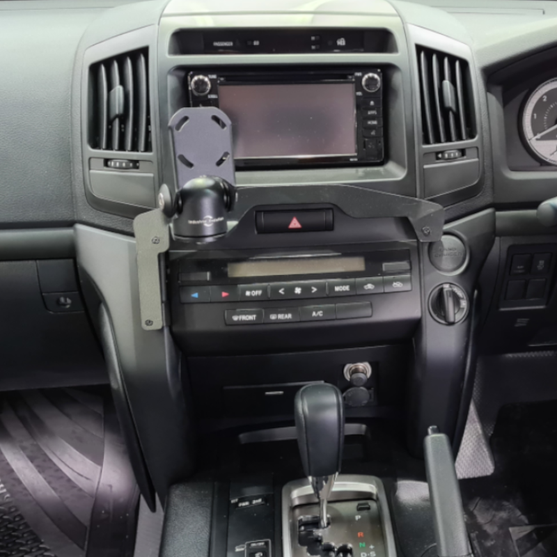 InDash Mount for Toyota LandCruiser 200 (2008-21) GXL, GX, Altitude