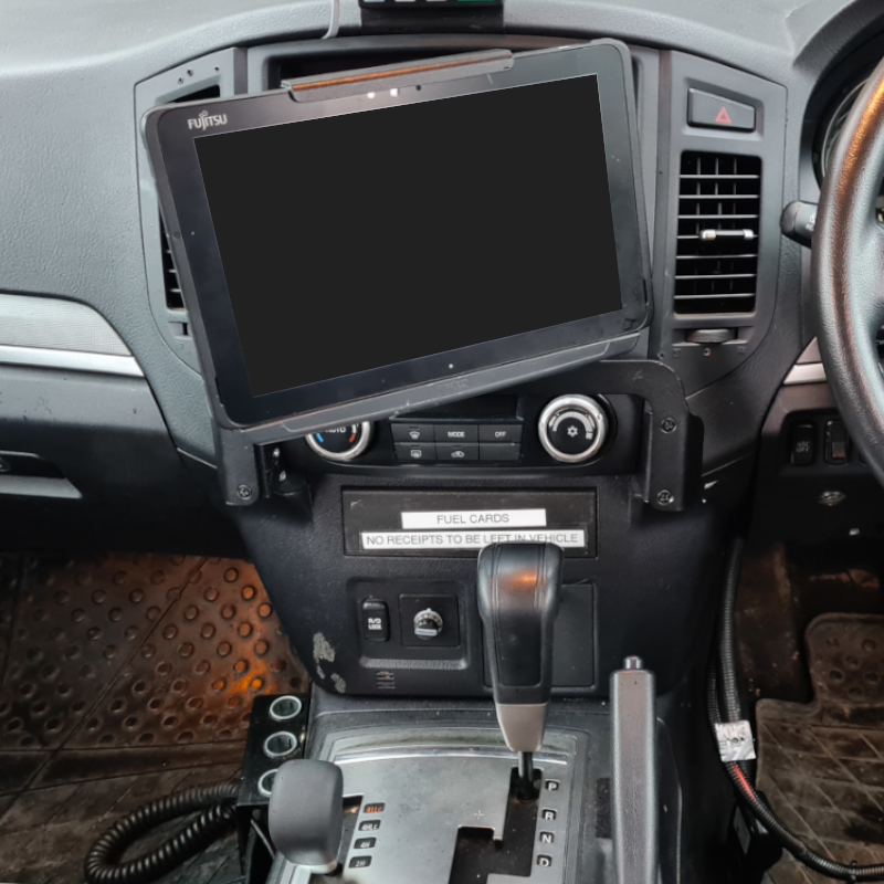 InDash Mount for Mitsubishi Pajero (2010-21)