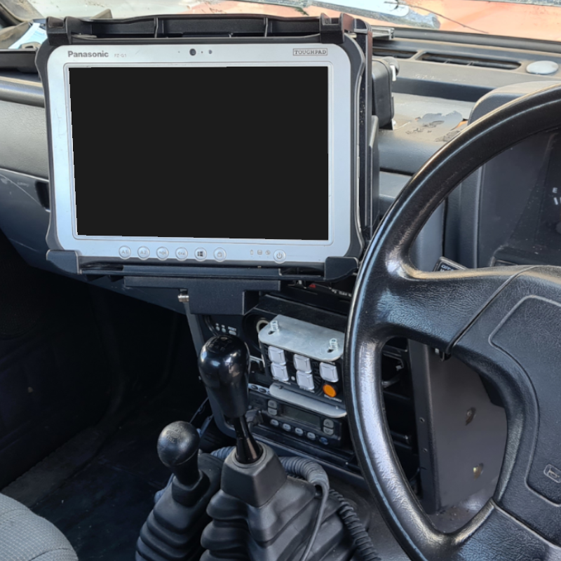 InDash Mount for Nissan Patrol (1995-98)